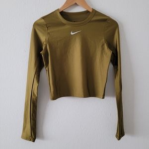 Nike Dri-Fit green long sleeve workout crop top size S